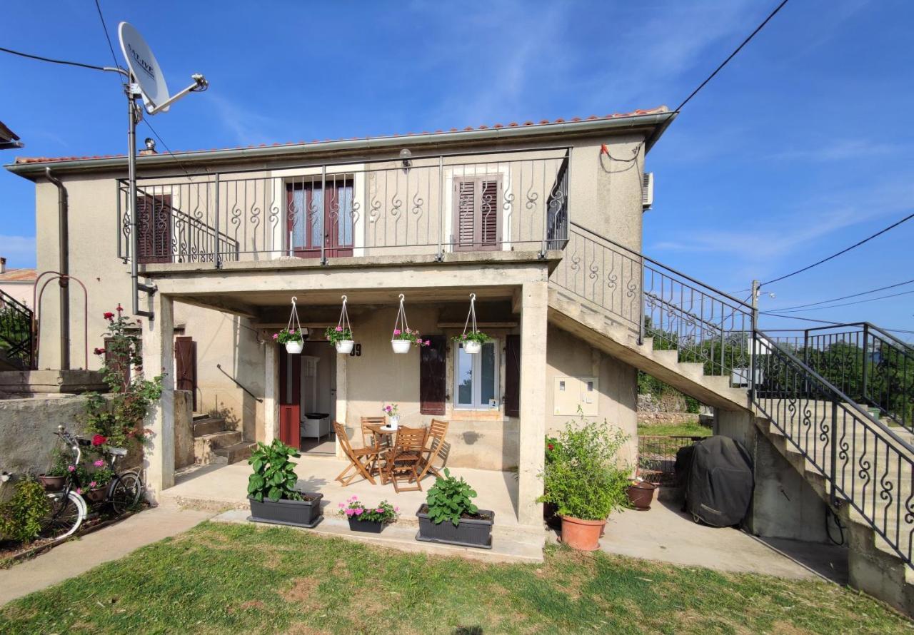 Apartman Josip Garica Buitenkant foto