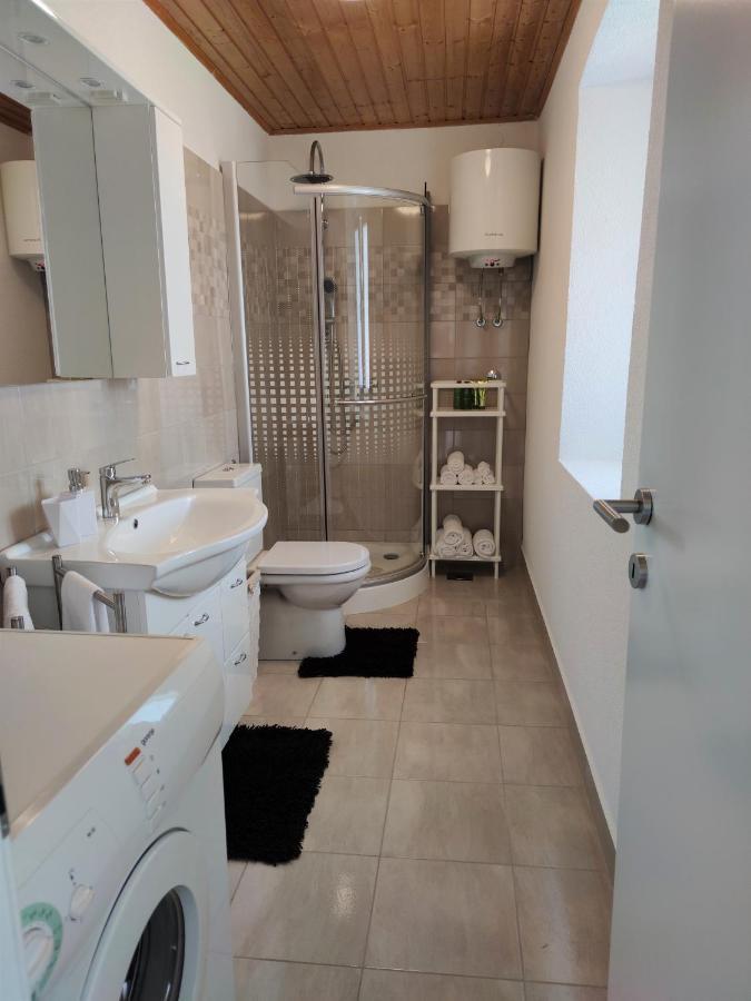 Apartman Josip Garica Buitenkant foto
