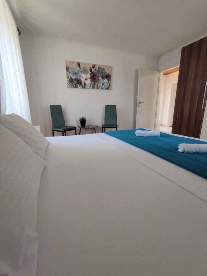 Apartman Josip Garica Buitenkant foto