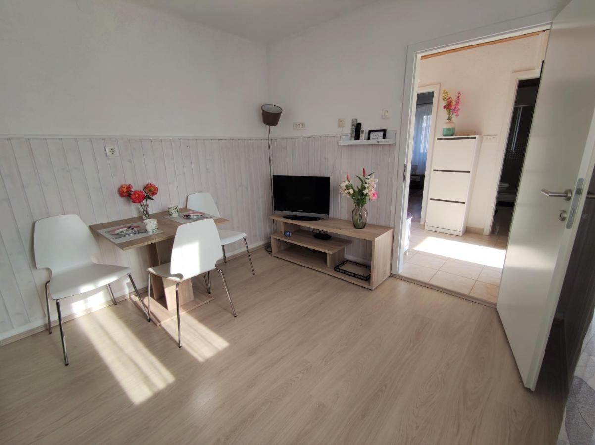 Apartman Josip Appartement Garica Buitenkant foto