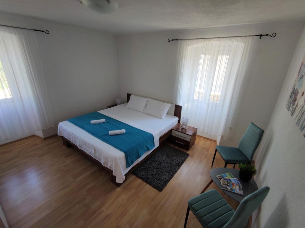 Apartman Josip Appartement Garica Buitenkant foto